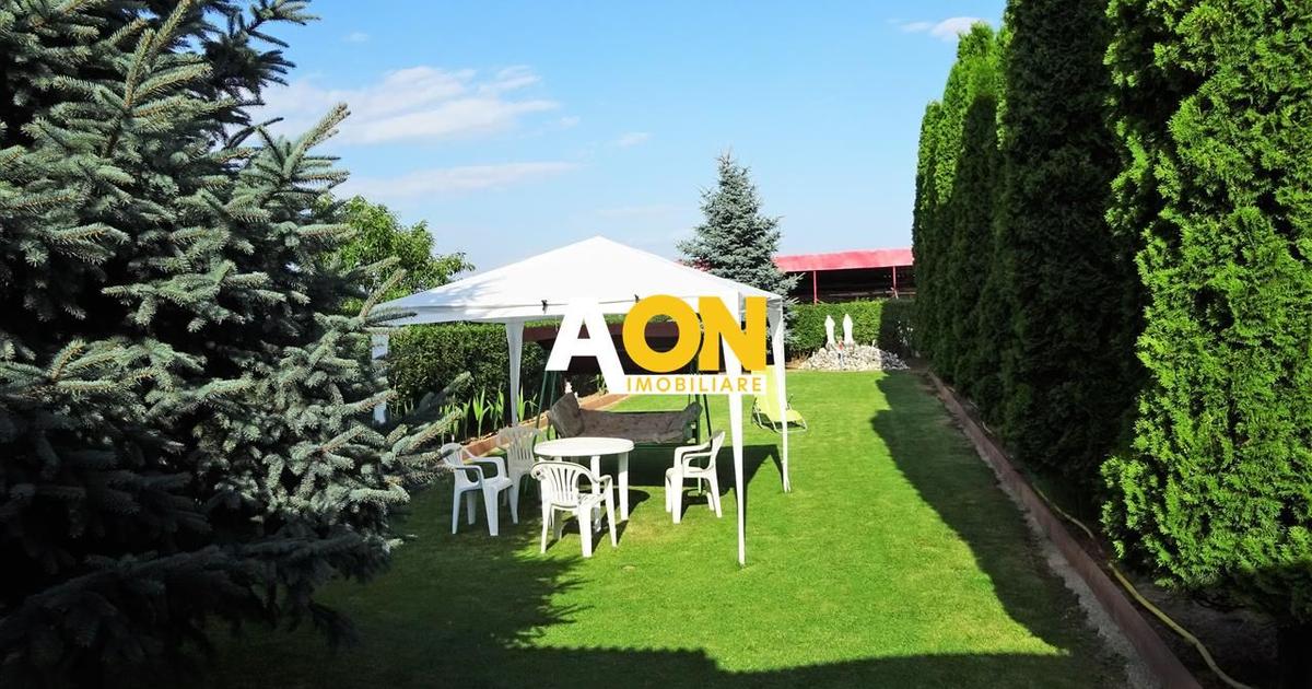 Casă individuală cu 7 camere în Sântimbru