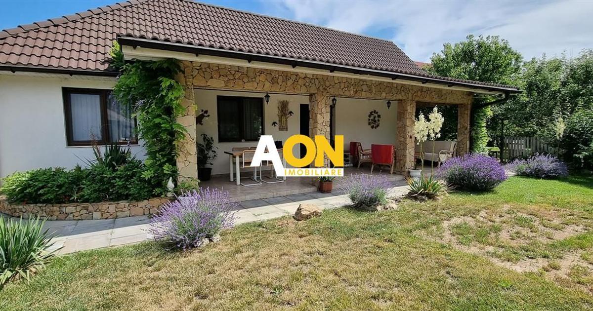 Casă individuală cu 4 camere în Șard