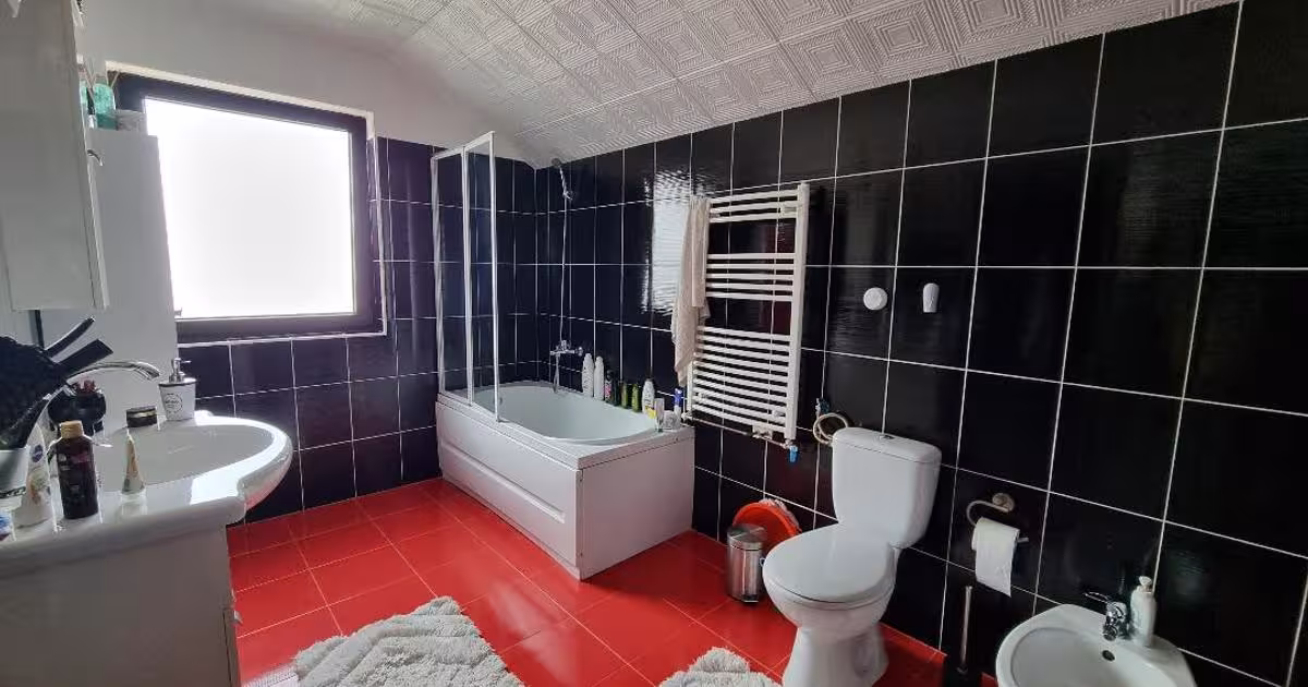 Casă individuală 150 mp cu 4 camere în zona Aurel Vlaicu, Satu Mare