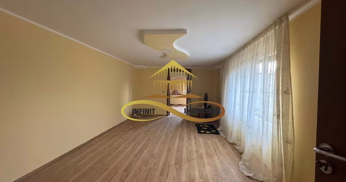 Casă individuală cu 5 camere în Scorțeni