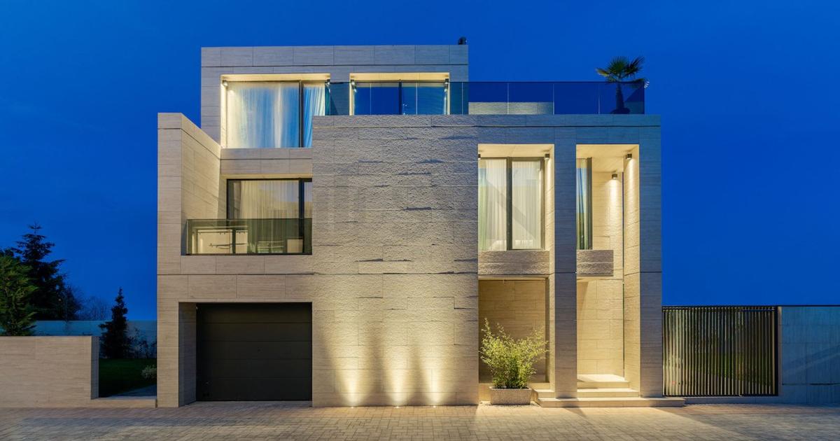 Casă individuală cu 6 camere în zona Iancu Nicolae, Sector 1