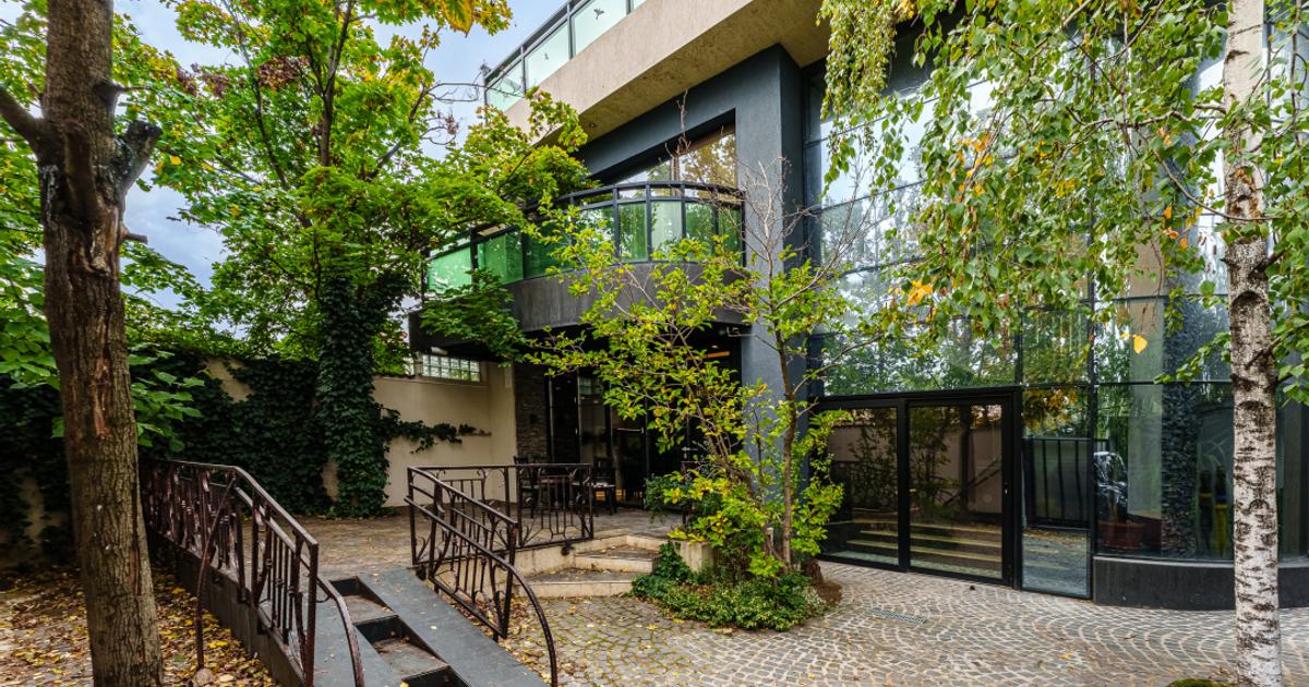 Casă individuală 380 mp cu 7 camere în zona Colentina, Sector 2