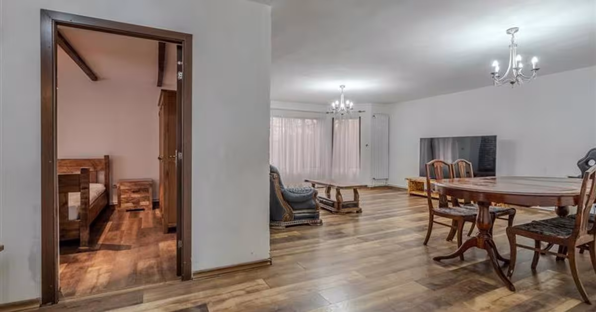 Casă individuală cu 5 camere în zona Giurgiului, Sector 4