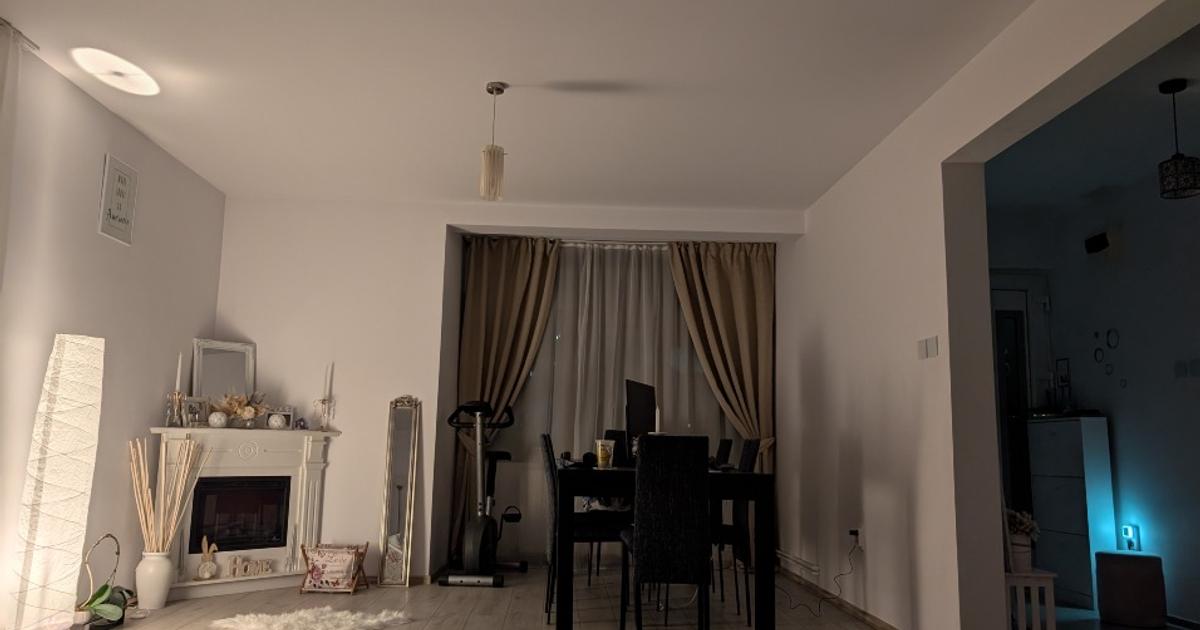 Casă individuală 160 mp cu 4 camere în Șendreni