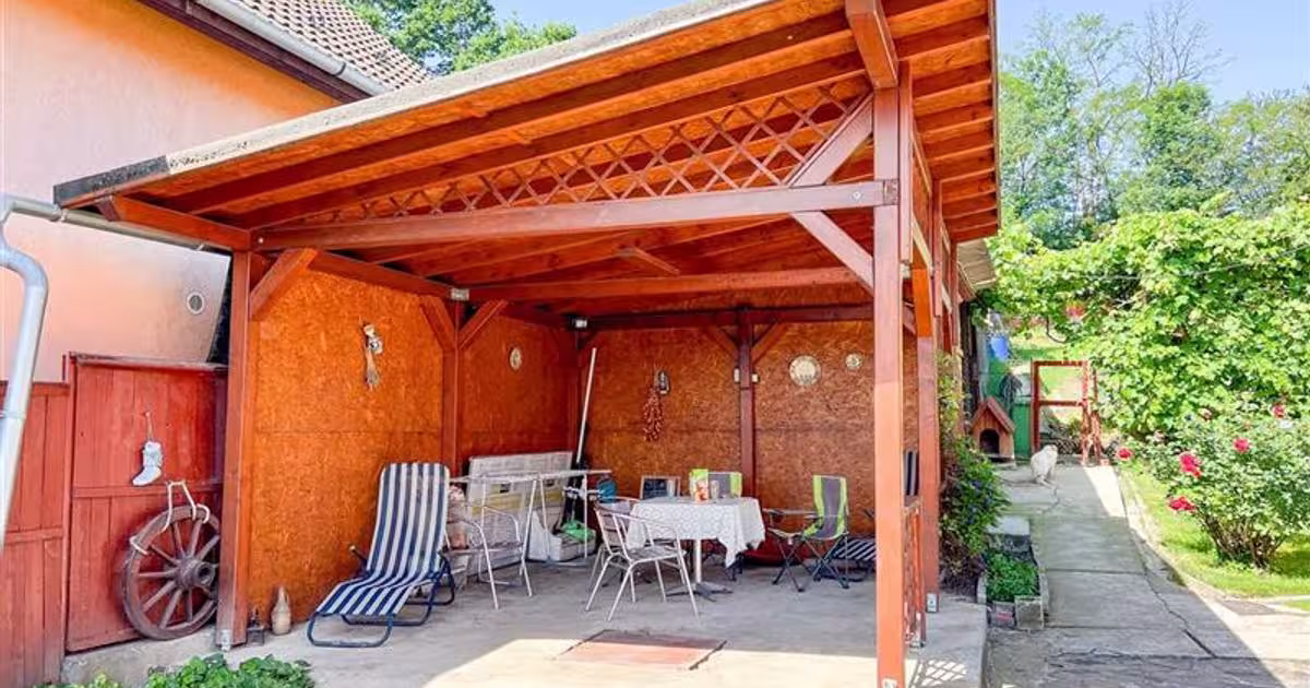 Casă individuală cu 5 camere în zona Exterior Est, Sfântu Gheorghe