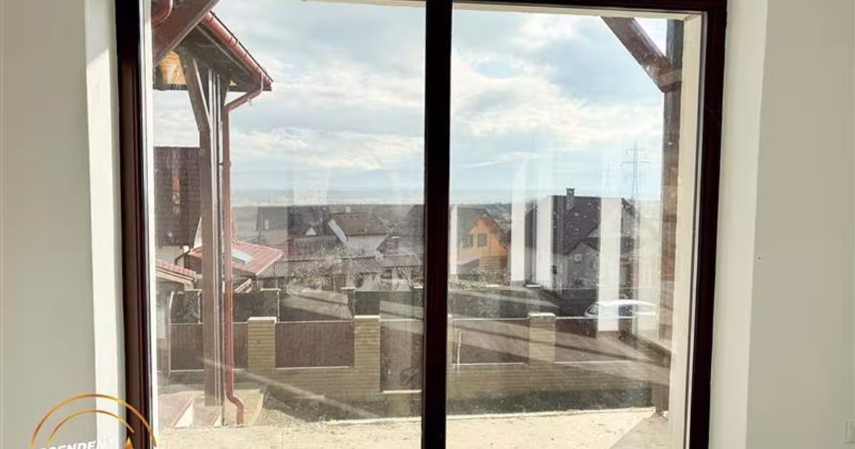 Casă individuală cu 8 camere în zona Simeria, Sfântu Gheorghe