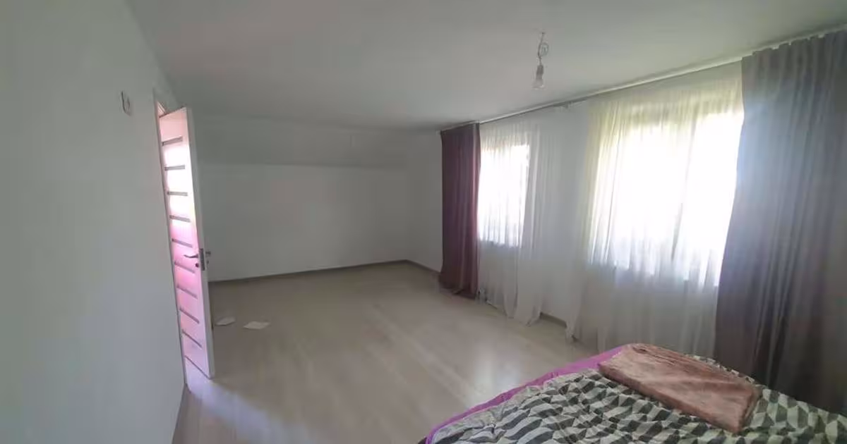 Casă individuală cu 5 camere în Sfântu Ilie