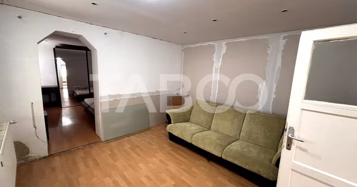 Casă individuală cu 3 camere în zona Piața Cluj, Sibiu