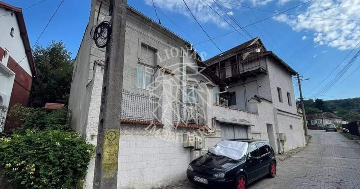 Casă individuală cu 17 camere în zona Central, Sighișoara