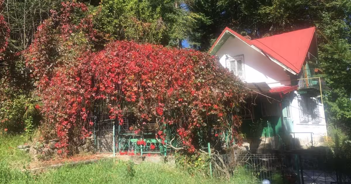 Casă individuală 100 mp cu 5 camere în zona Furnica, Sinaia