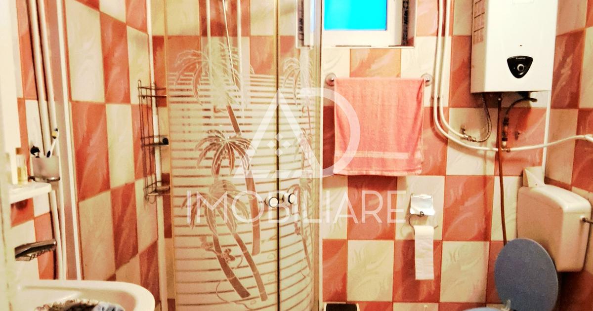 Casă individuală cu 5 camere în Sitești