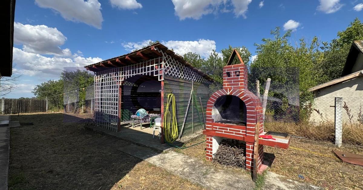 Casă individuală cu 3 camere în Socetu