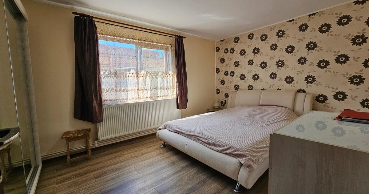 Casă individuală 87 mp cu 3 camere în Șoimuș