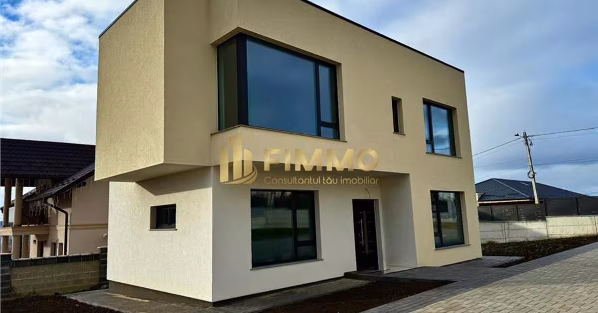 Casă individuală 95.7 mp cu 4 camere în zona Burdujeni, Suceava
