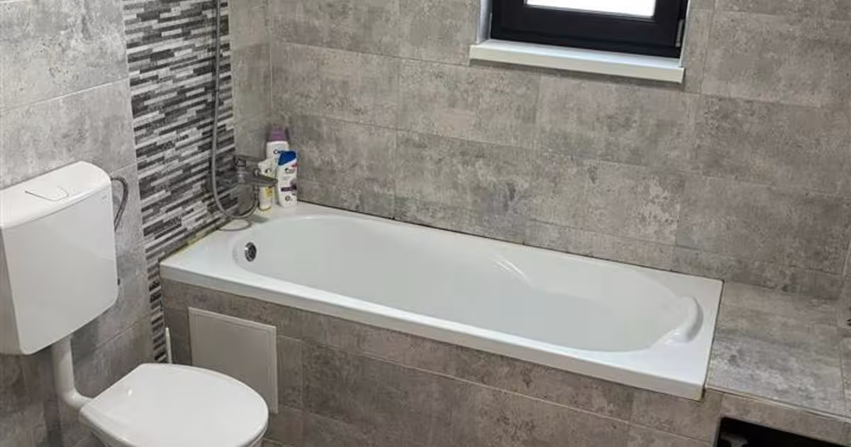 Casă individuală cu 3 camere în zona Central, Suceava