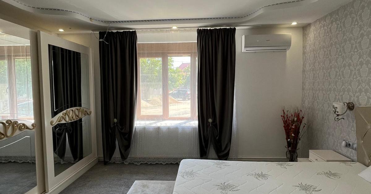 Casă individuală cu 7 camere în Talpoș