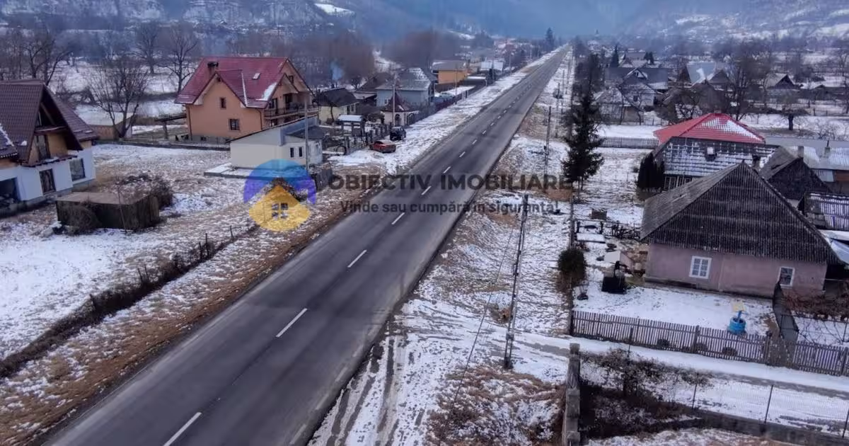 Casă individuală 291.6 mp cu 4 camere în Tarcău