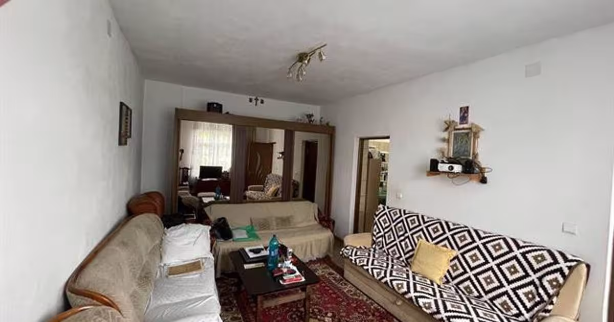 Casă individuală 77 mp cu 3 camere în zona 1 Mai, Târgu Jiu