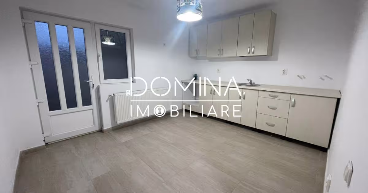Casă individuală 104 mp cu 4 camere în zona Central, Târgu Jiu