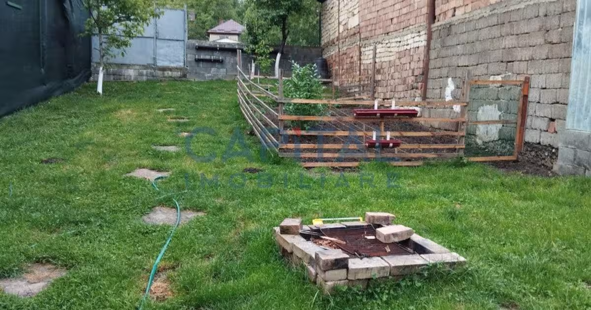 Casă individuală 110 mp cu 4 camere în zona Dâmbu Pietros, Târgu Mureș