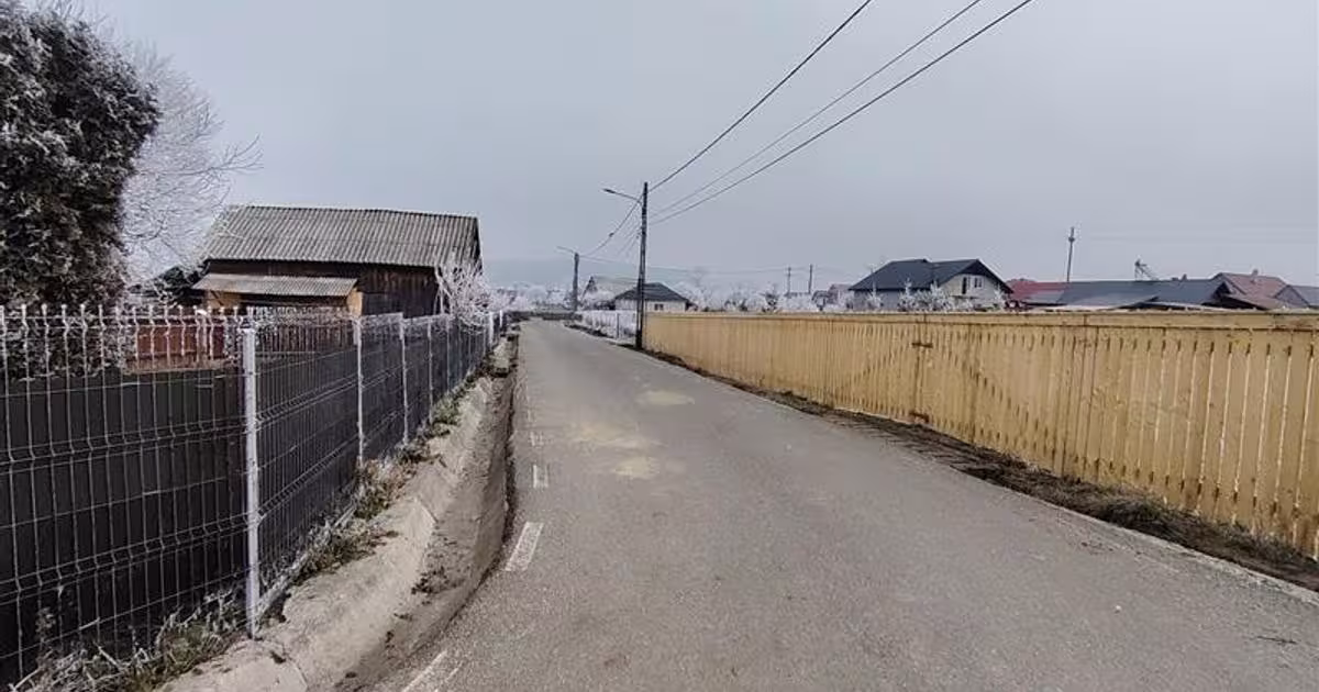 Casă individuală cu 3 camere în zona Vest, Toplița