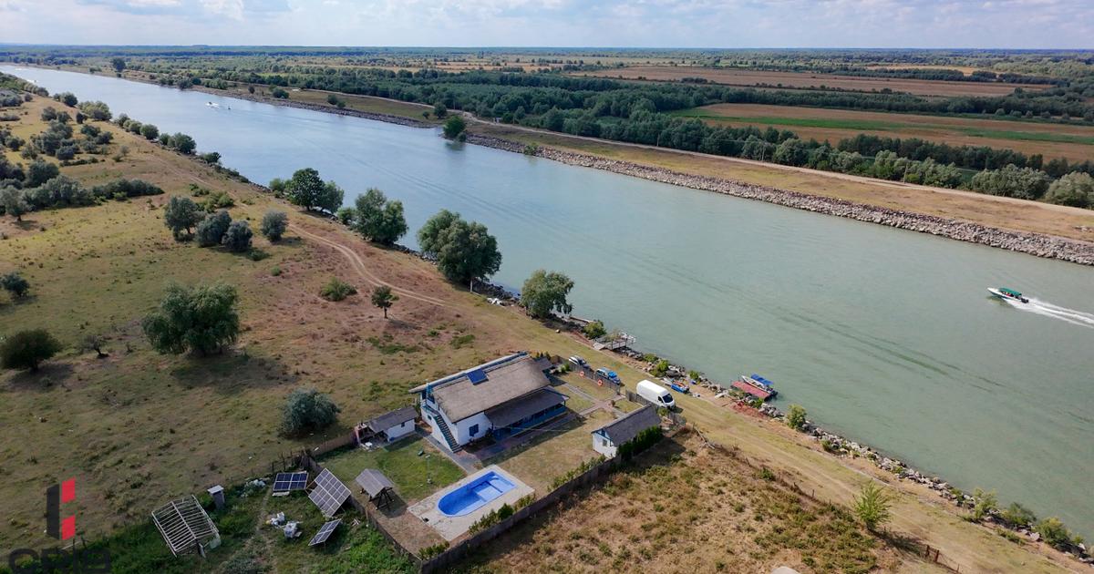 Casă individuală cu 11 camere în zona Central, Tulcea