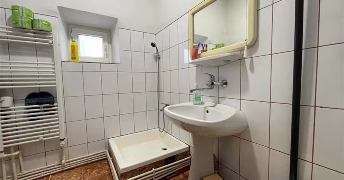 Casă individuală cu 2 camere în zona Central, Tulcea