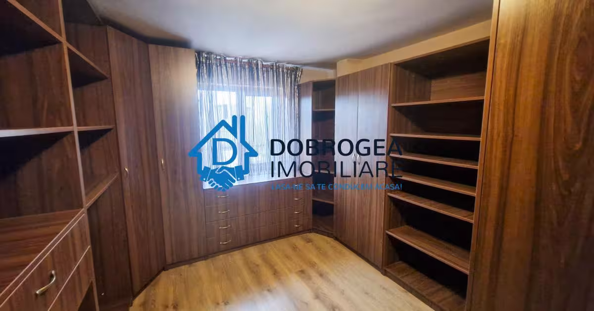 Casă individuală 230 mp cu 5 camere în zona Păcii, Tulcea