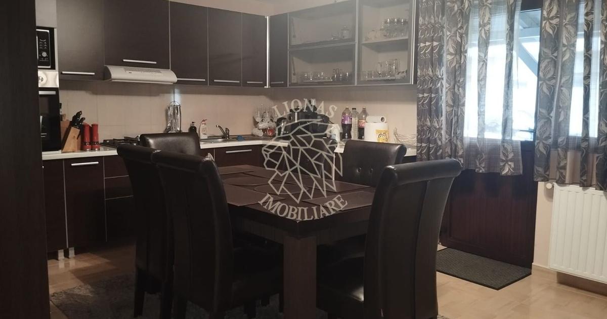 Casă individuală cu 14 camere în Unirea