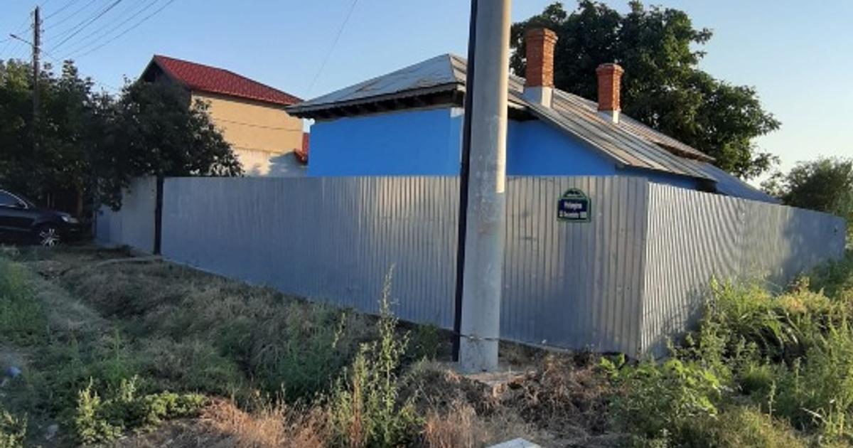 Casă individuală 88 mp cu 3 camere în Vărăști