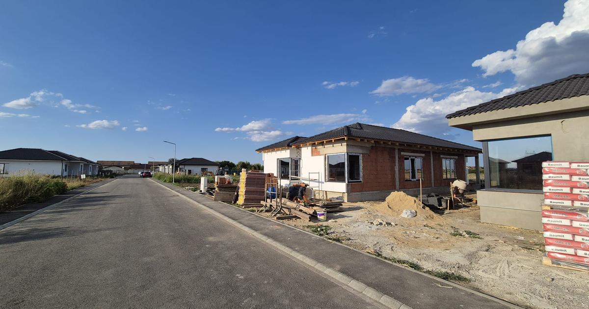 Casă individuală cu 4 camere în Vladimirescu