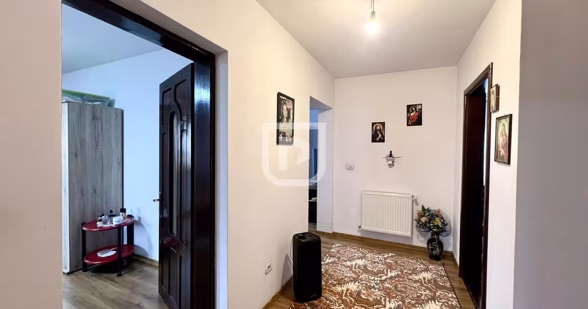 Casă individuală cu 5 camere în Voroneț