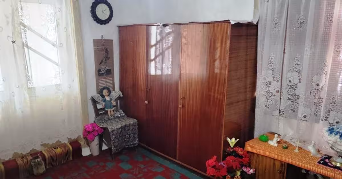 Casă individuală 62 mp cu 3 camere în Zărnești