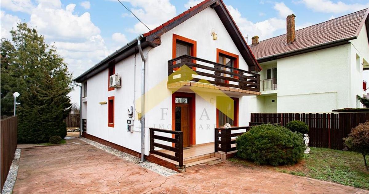 Casă individuală 120 mp cu 3 camere în Zimandu Nou