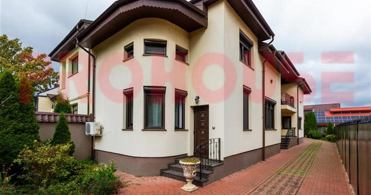 Duplex cu 7 camere în zona Ultracentral, Bacău