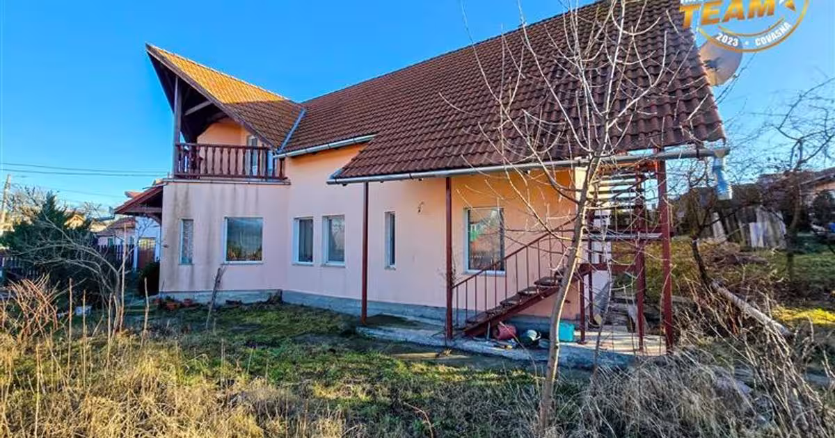 Duplex cu 6 camere în Chilieni