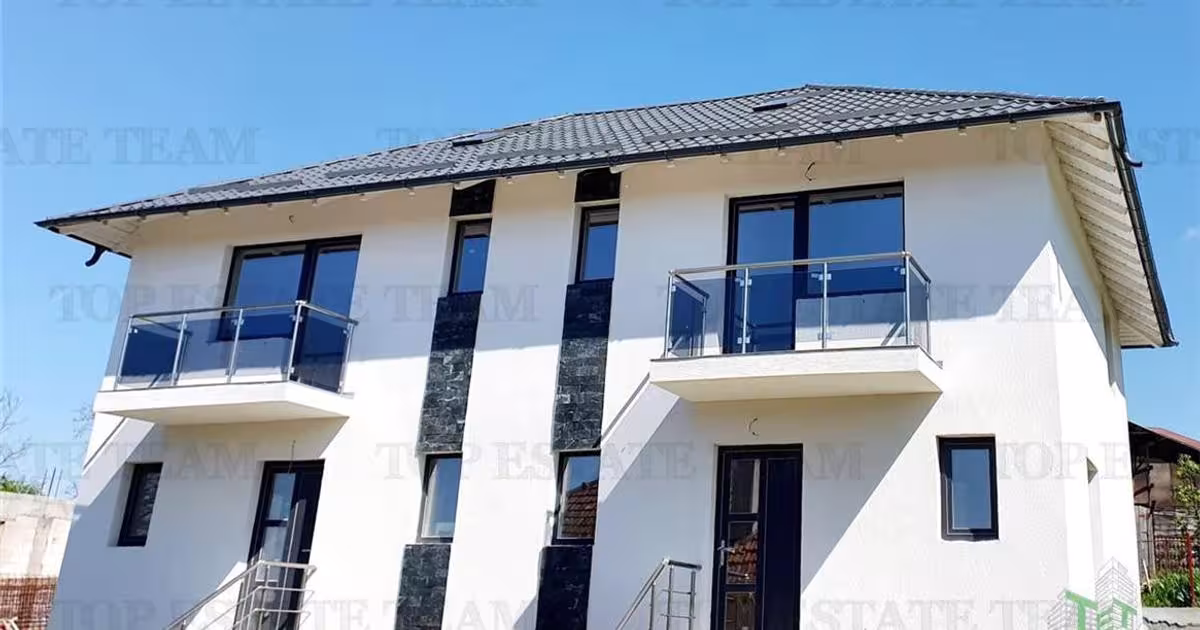 Duplex cu 3 camere în zona Central, Curtea de Argeș