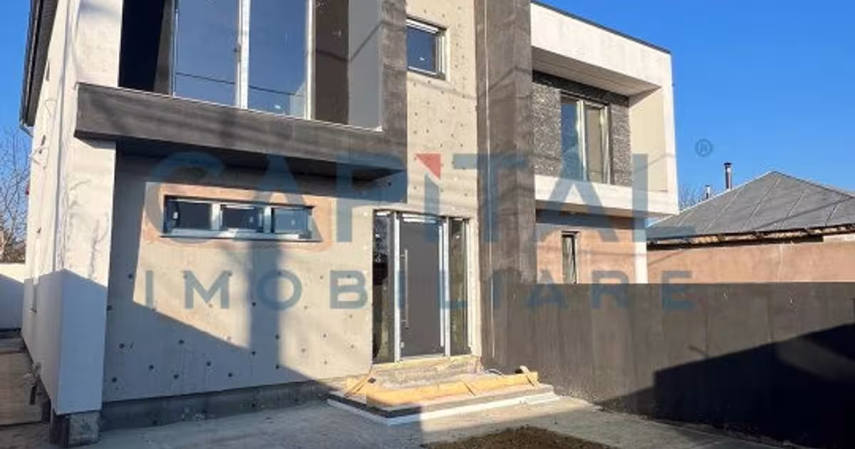 Duplex 317.96 mp cu 4 camere în zona Periferie, Galați
