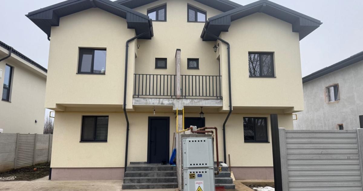 Duplex 130 mp cu 4 camere în zona Nord, Giurgiu