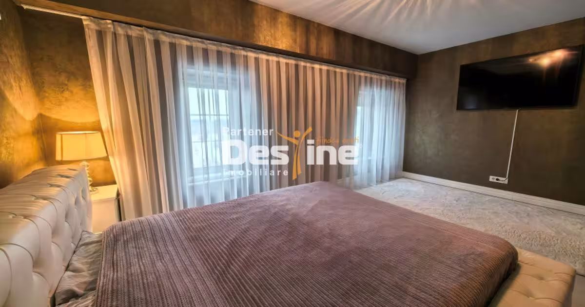 Duplex 160 mp cu 7 camere în zona Copou, Iași