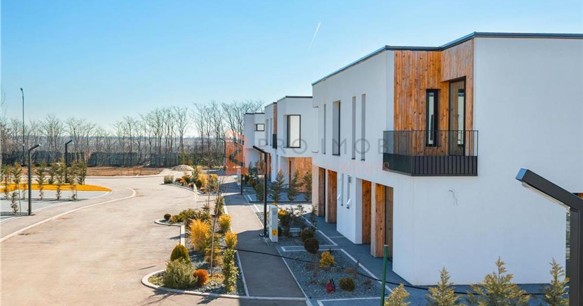 Duplex 140 mp cu 4 camere în Mărăcineni
