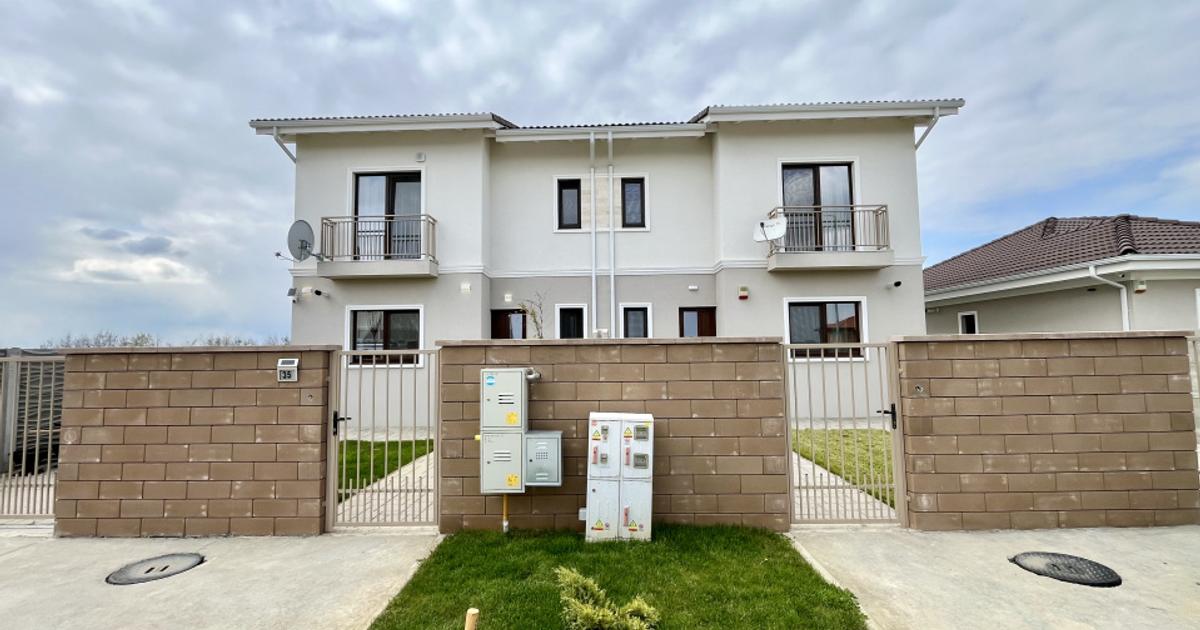 Duplex cu 4 camere în Moșnița Nouă