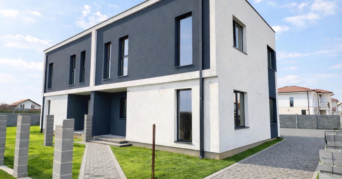 Duplex cu 5 camere în Moșnița Nouă