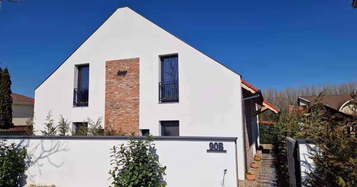 Duplex 150 mp cu 4 camere în Păulești
