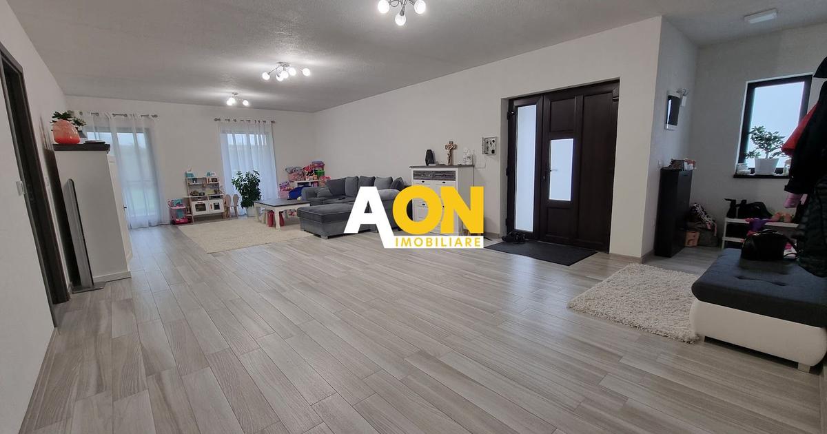 Duplex cu 6 camere în Șard