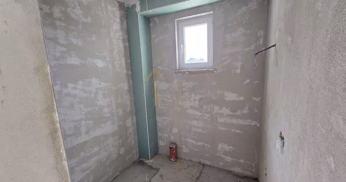 Duplex cu 4 camere în zona Exterior Est, Satu Mare