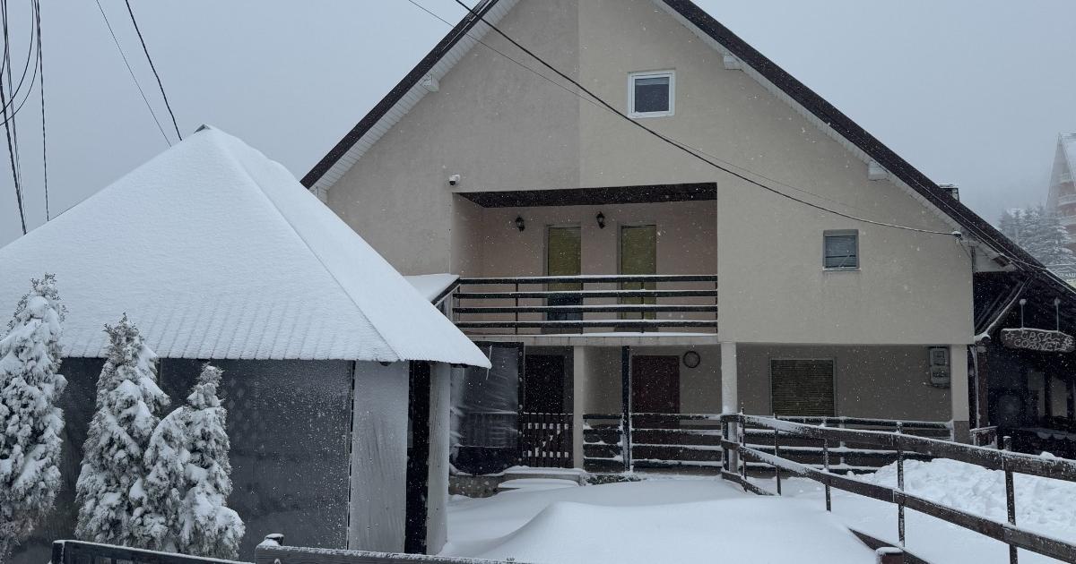 Duplex cu 5 camere în Vârtop