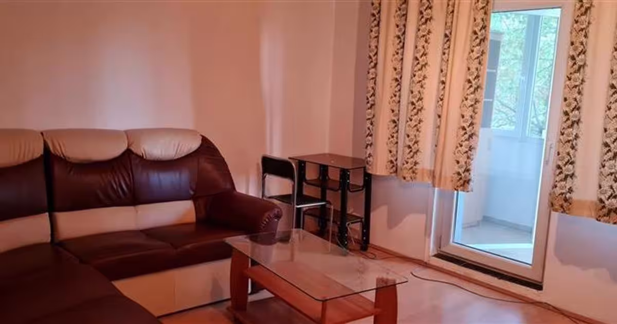 Garsonieră decomandată în zona Băncilor, Arad