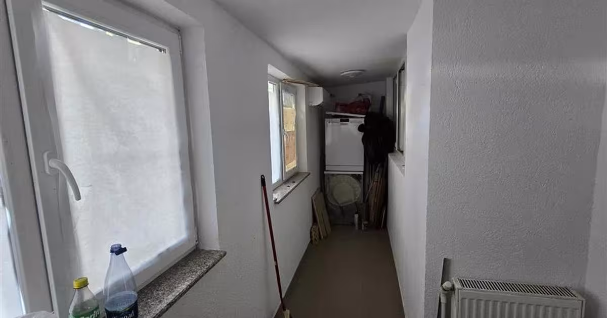 Garsonieră decomandată în zona Apollo, Brăila