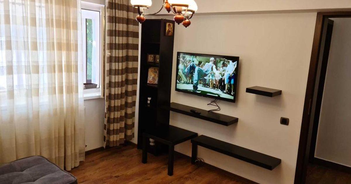 Garsonieră decomandată în zona Gării, Brăila